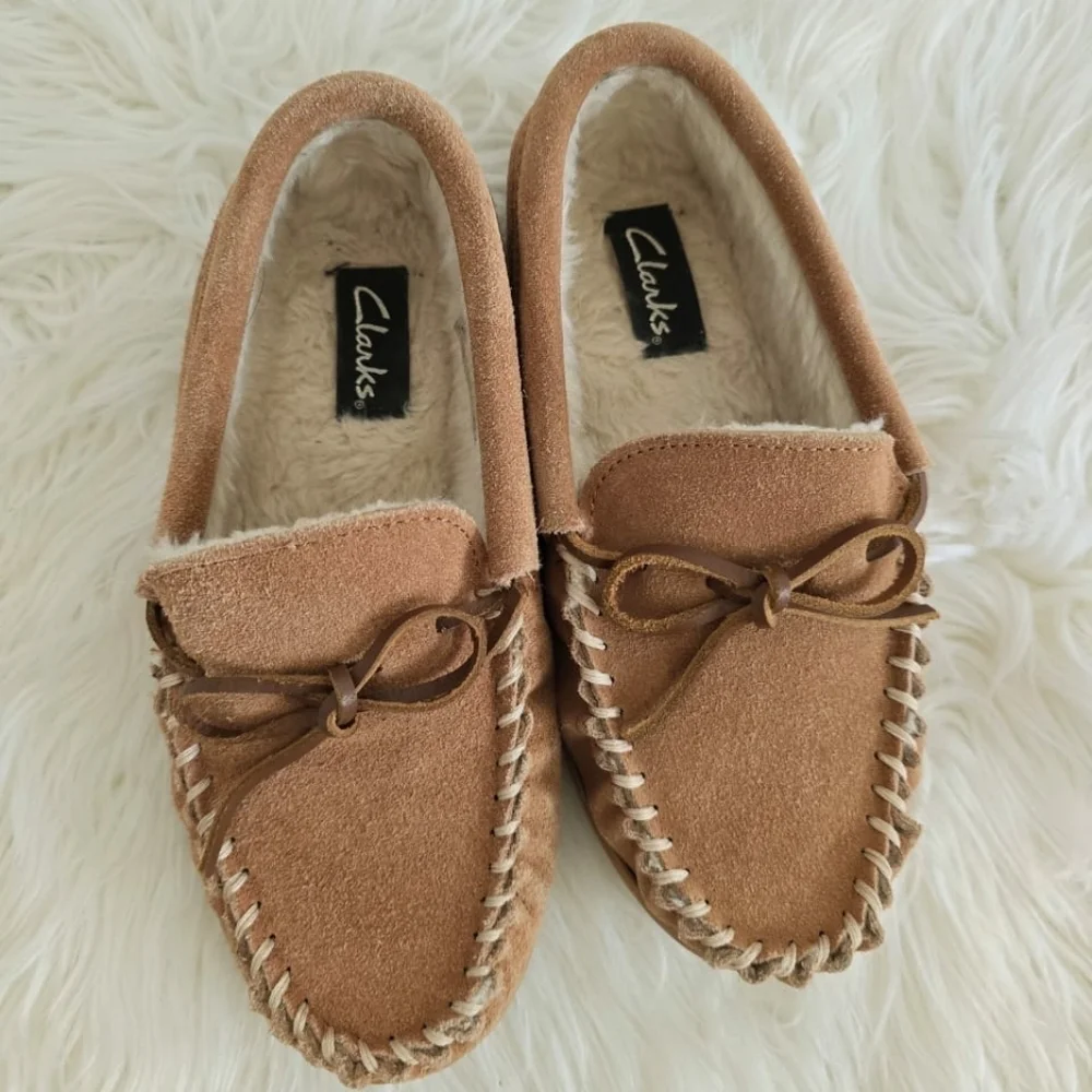 Clarks Men's Augusta Moccasin Winter Slippers Size 5 🌴✌️